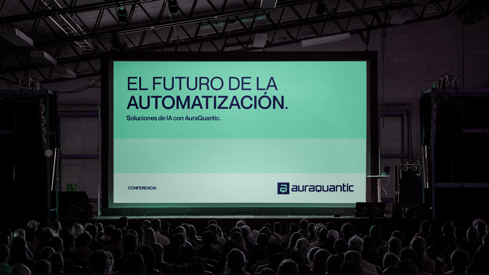 Pantalla Conferencia AuraQuantic Branding